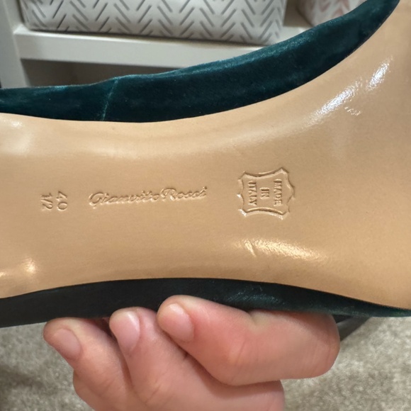 Gianvito Rossi Velvet Emerald Green GIANVITO 105 Heels Size 40.5/9 US - Picture 5 of 5